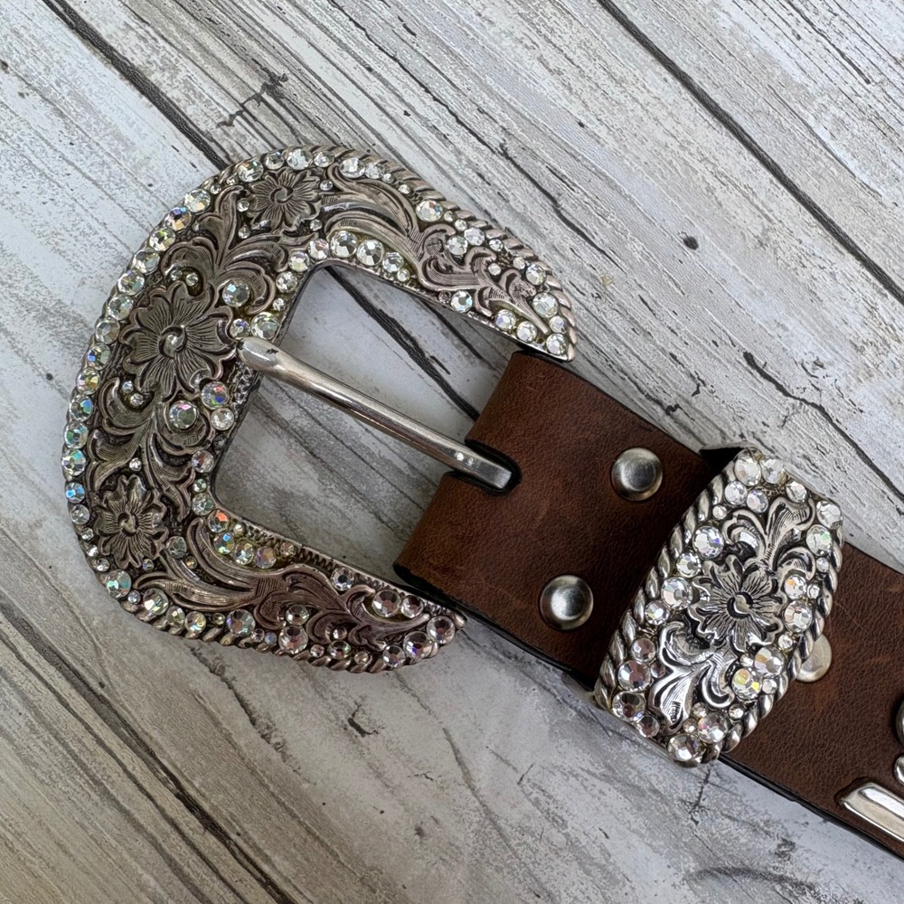 Nocona Belt Co Western Belt 33" Brown Rhinestone Studded Bling Y2K Cowgirl Rodeo - Picture 9 of 11